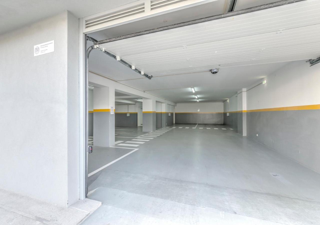 Bo - Julio Dinis * Apartments & Parking Porto